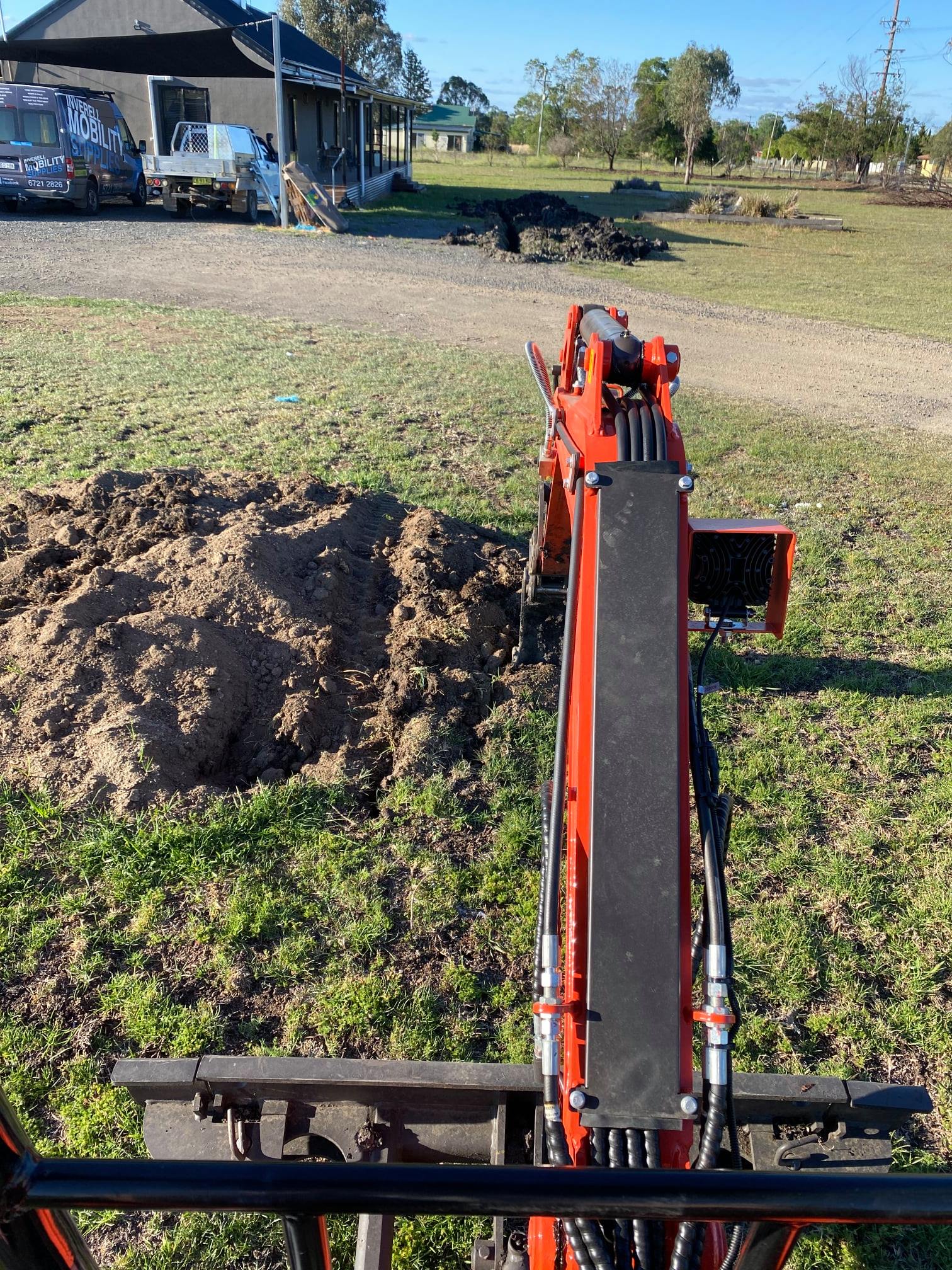 HCEM Group is a family owned business focused on providing quality affordable civil earthworks and maintenance services. Servicing residential and commercial properties.